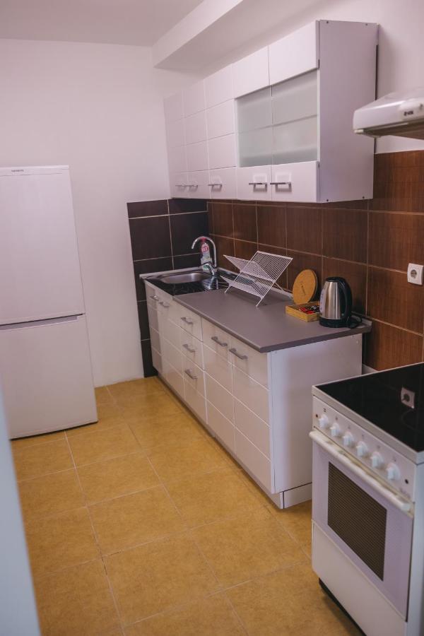 Riverview Nis Luaran gambar